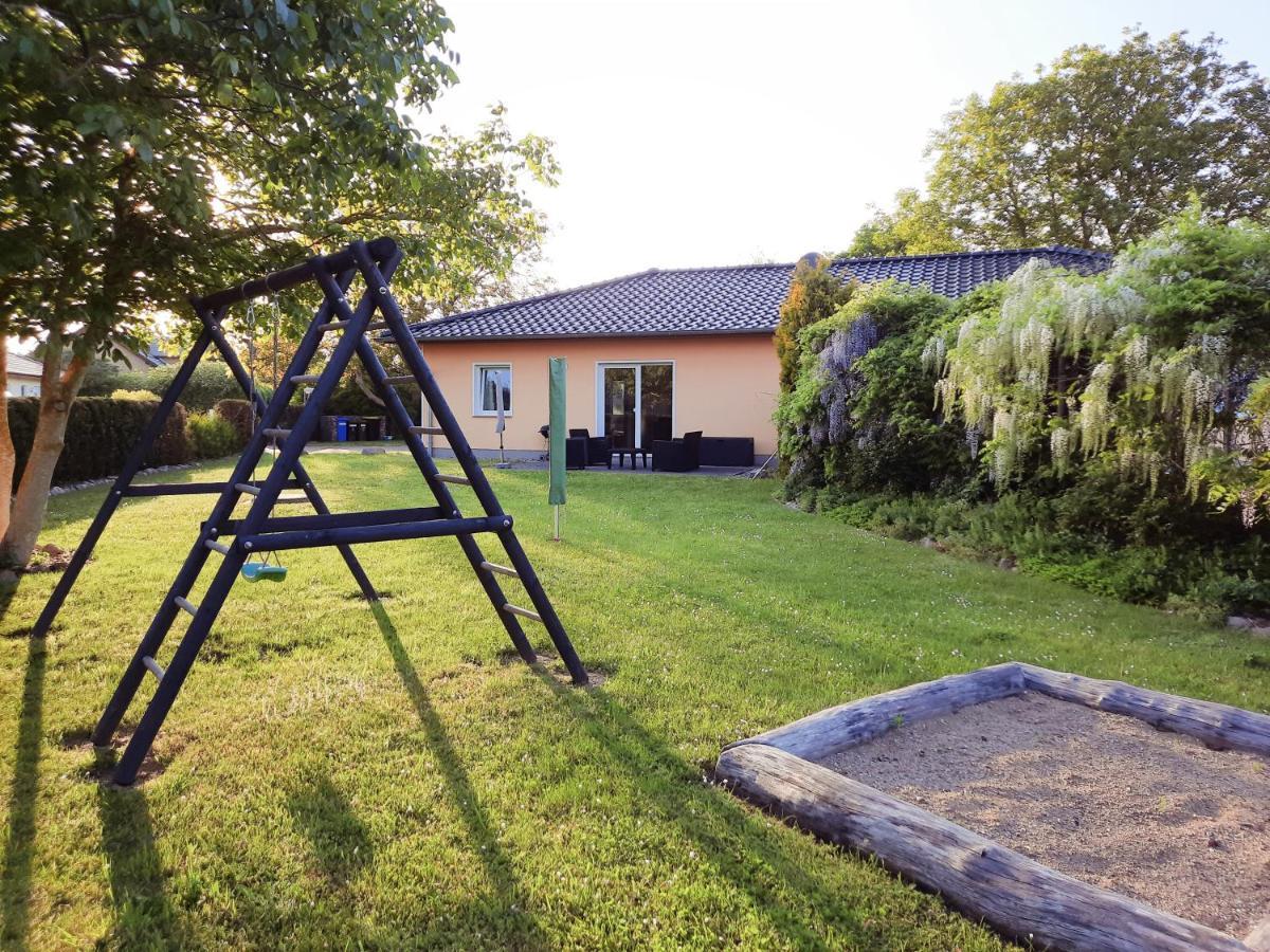 Ferienhaus Am Anger Gustow  Екстериор снимка